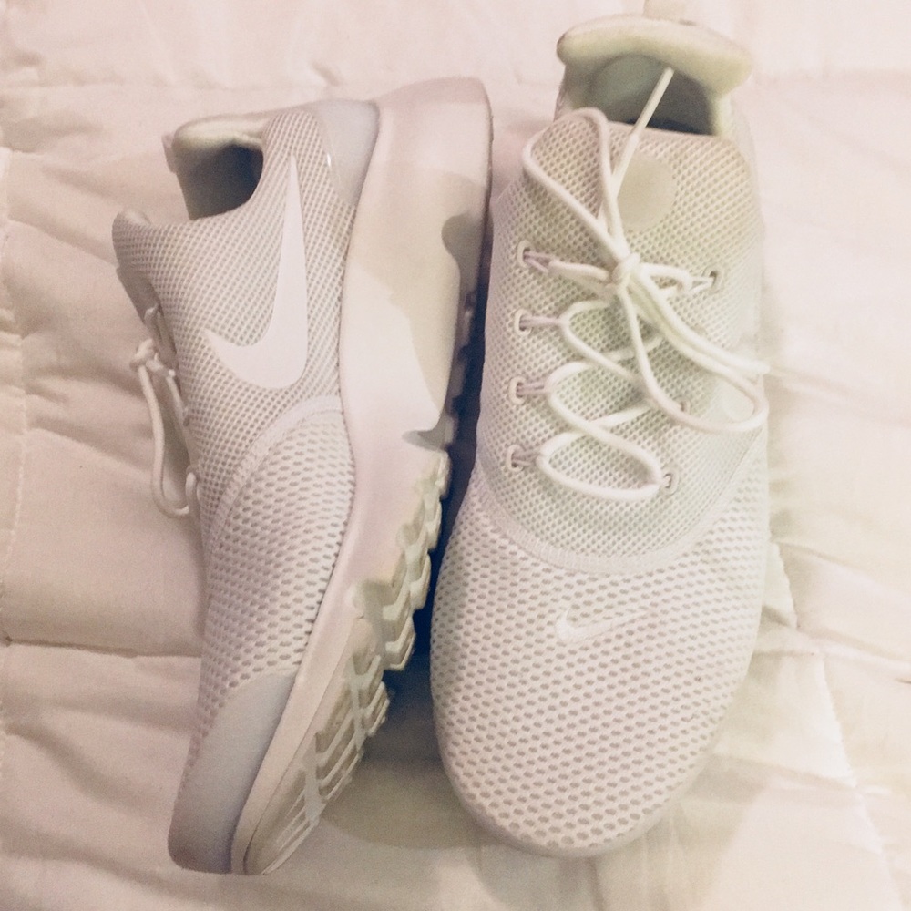 Nike White Tennis Shoes